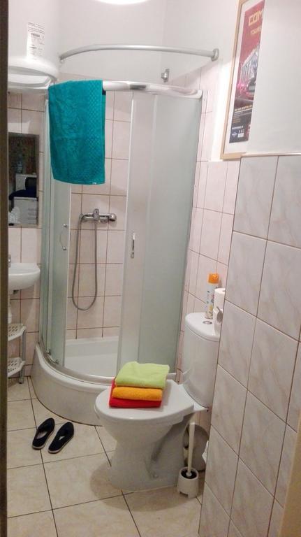 Hostel Aleje 28 คราคูฟ ห้อง รูปภาพ